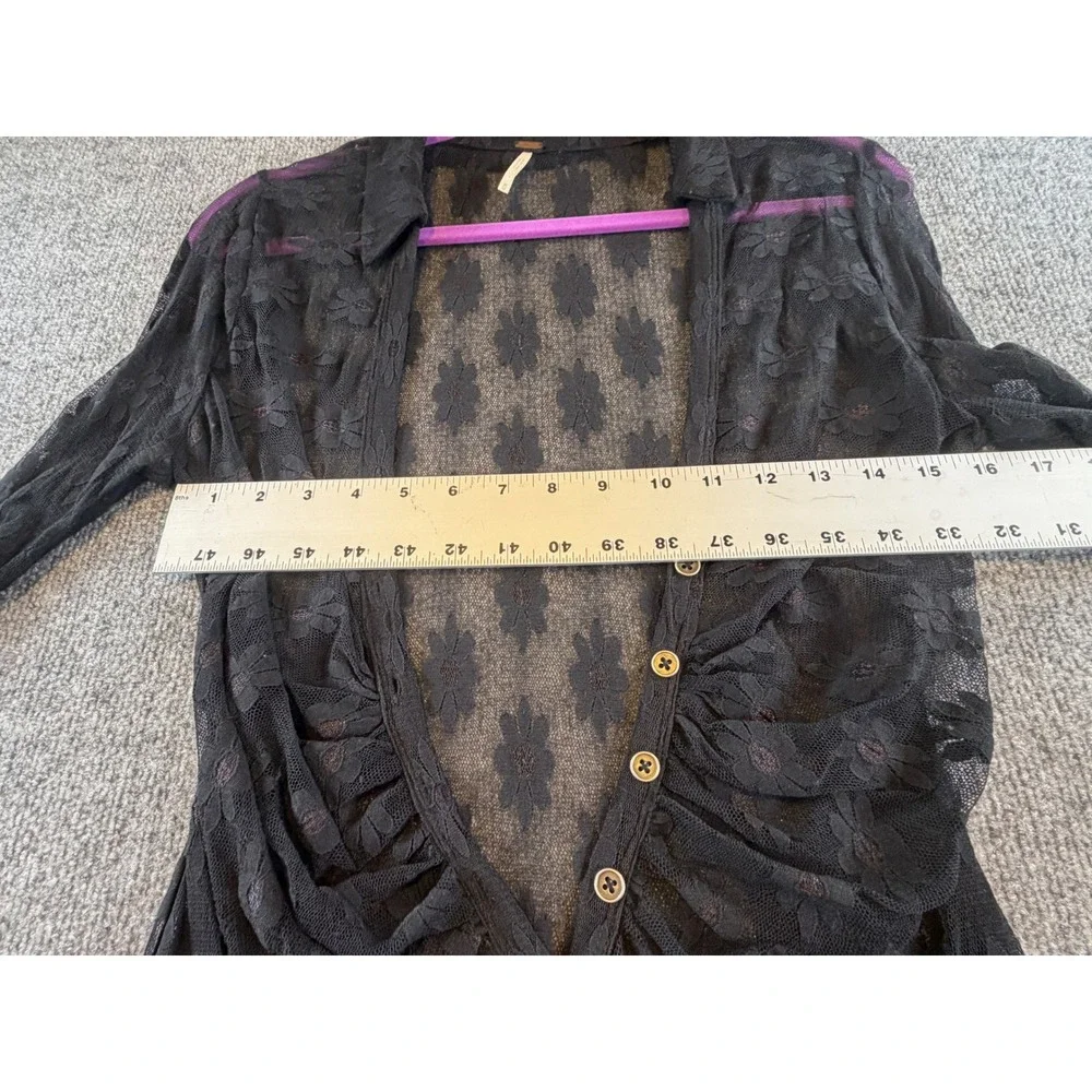 Free People Black Floral Lace Ruched V-Neck Long Sleeve Blouse Medium